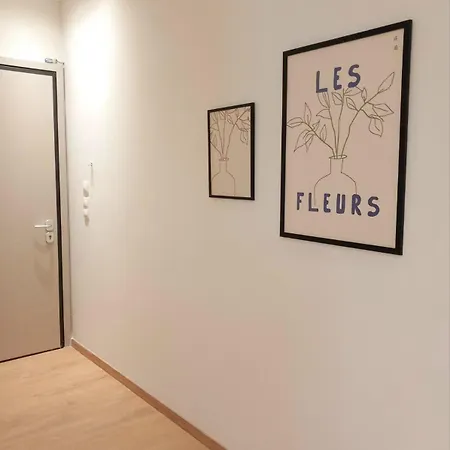 Apartment 3 Bedroom Luxury Living Piraeus